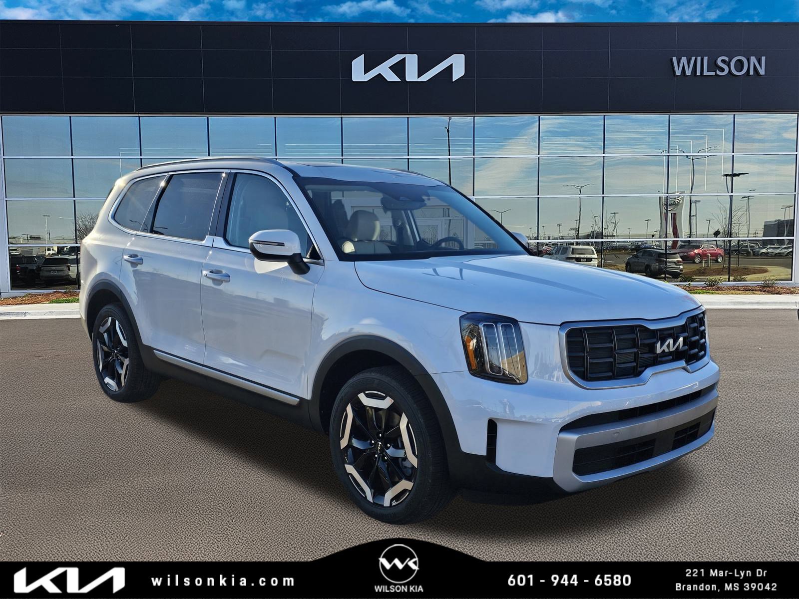 2025 Kia Telluride S's photo