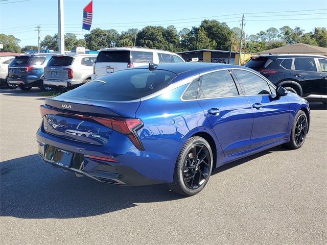 2026 Kia K5 GT-Line photo 4