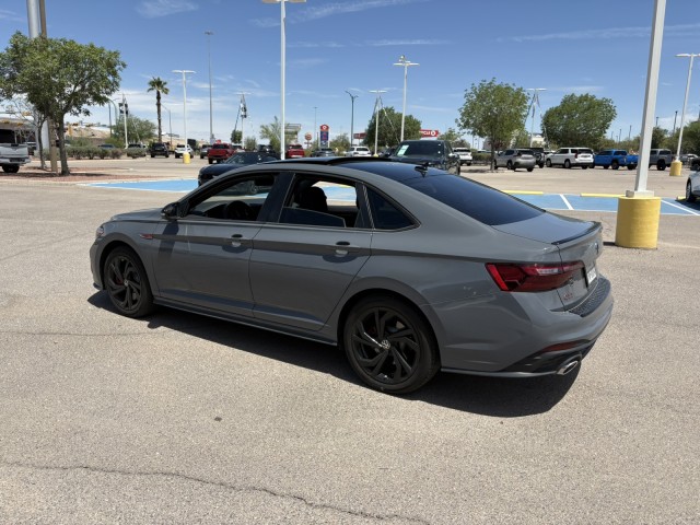 Used 2024 Pure Gray w/Deep Black Roof Volkswagen Autobahn image 20