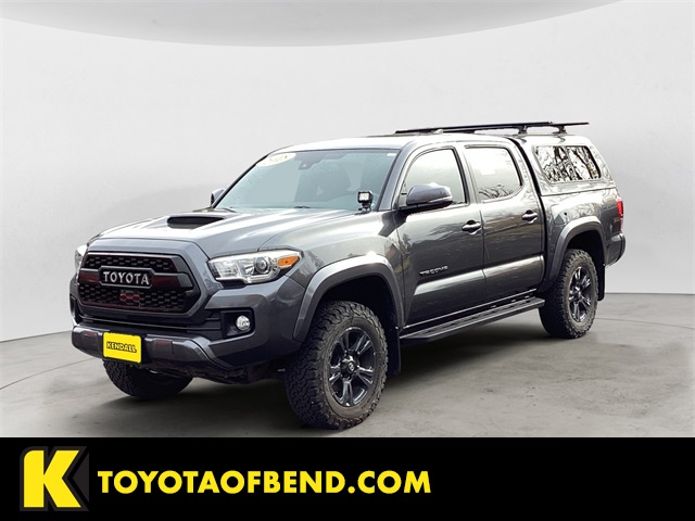 2018 Toyota Tacoma TRD Sport's photo