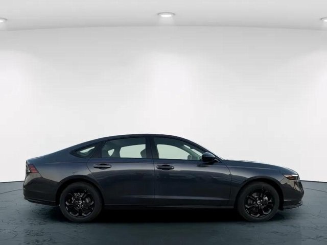 2025 Honda Accord 1.5T SE photo 6