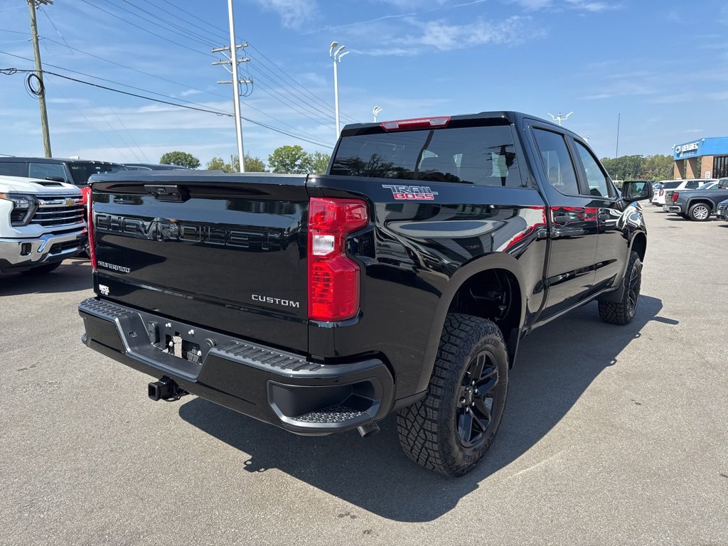 2026 Chevrolet Silverado 1500 Custom Trail Boss photo 4