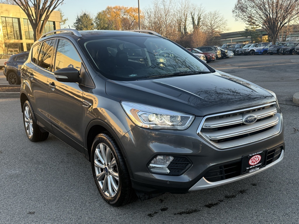 2018 Ford Escape Titanium photo 4