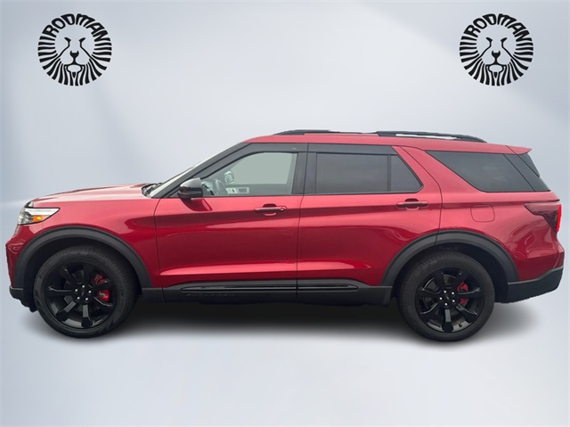 2020 Ford Explorer ST photo 2