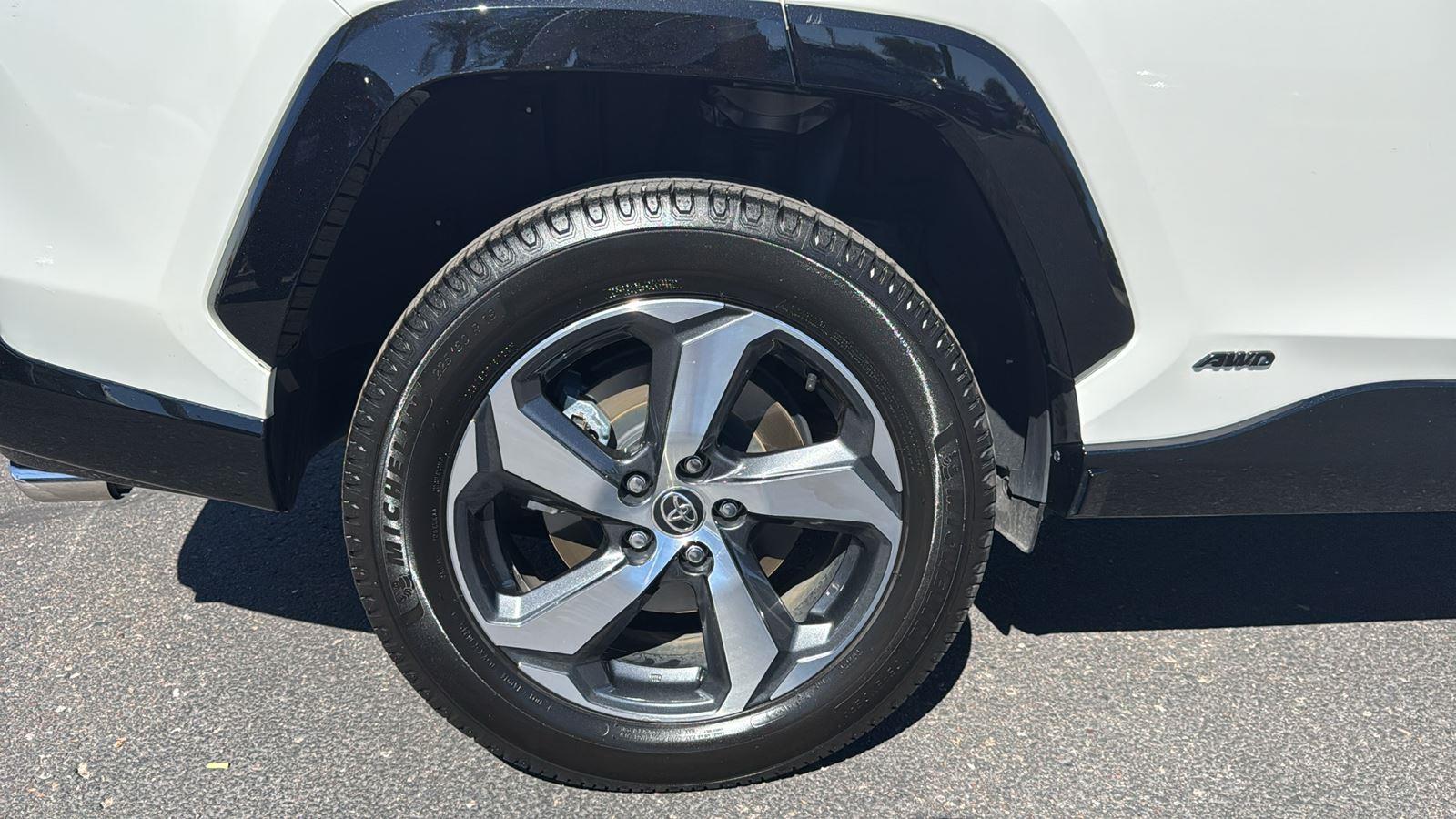2021 Toyota RAV4 Prime XLE Premium photo 7