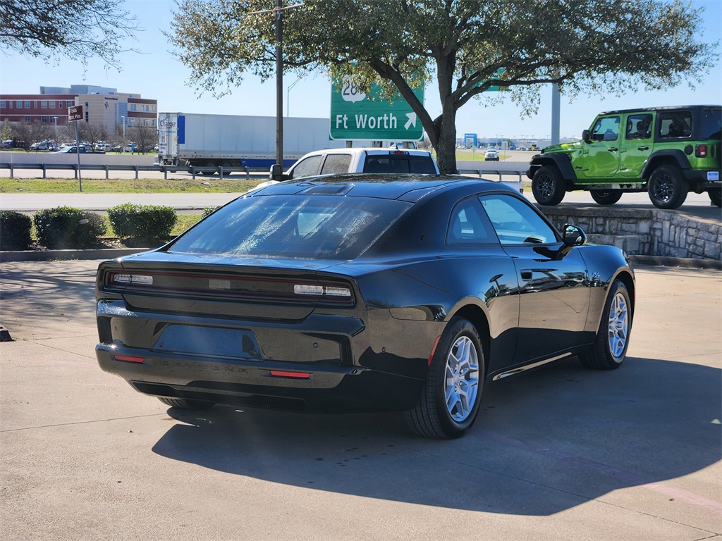 2025 Dodge Charger R/T photo 4