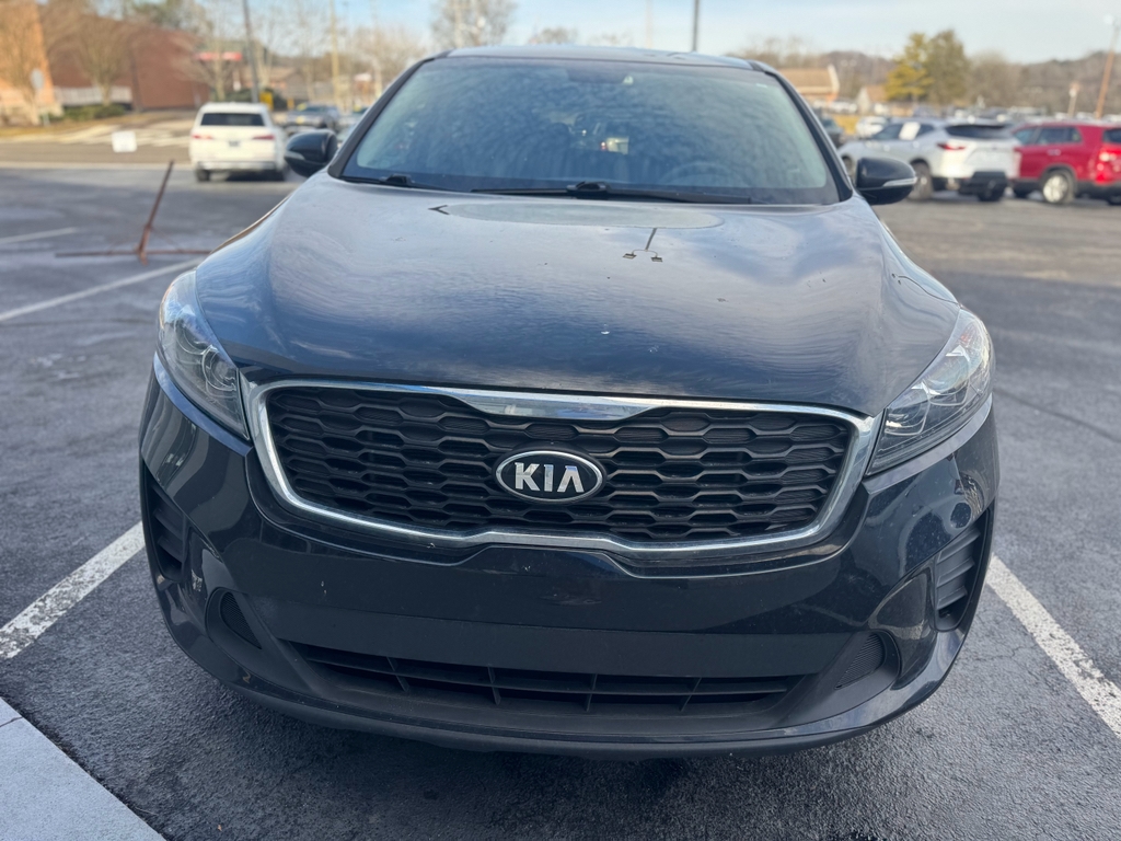 Used 2019 Kia Sorento L with VIN 5XYPG4A39KG554158 for sale in Clinton, TN