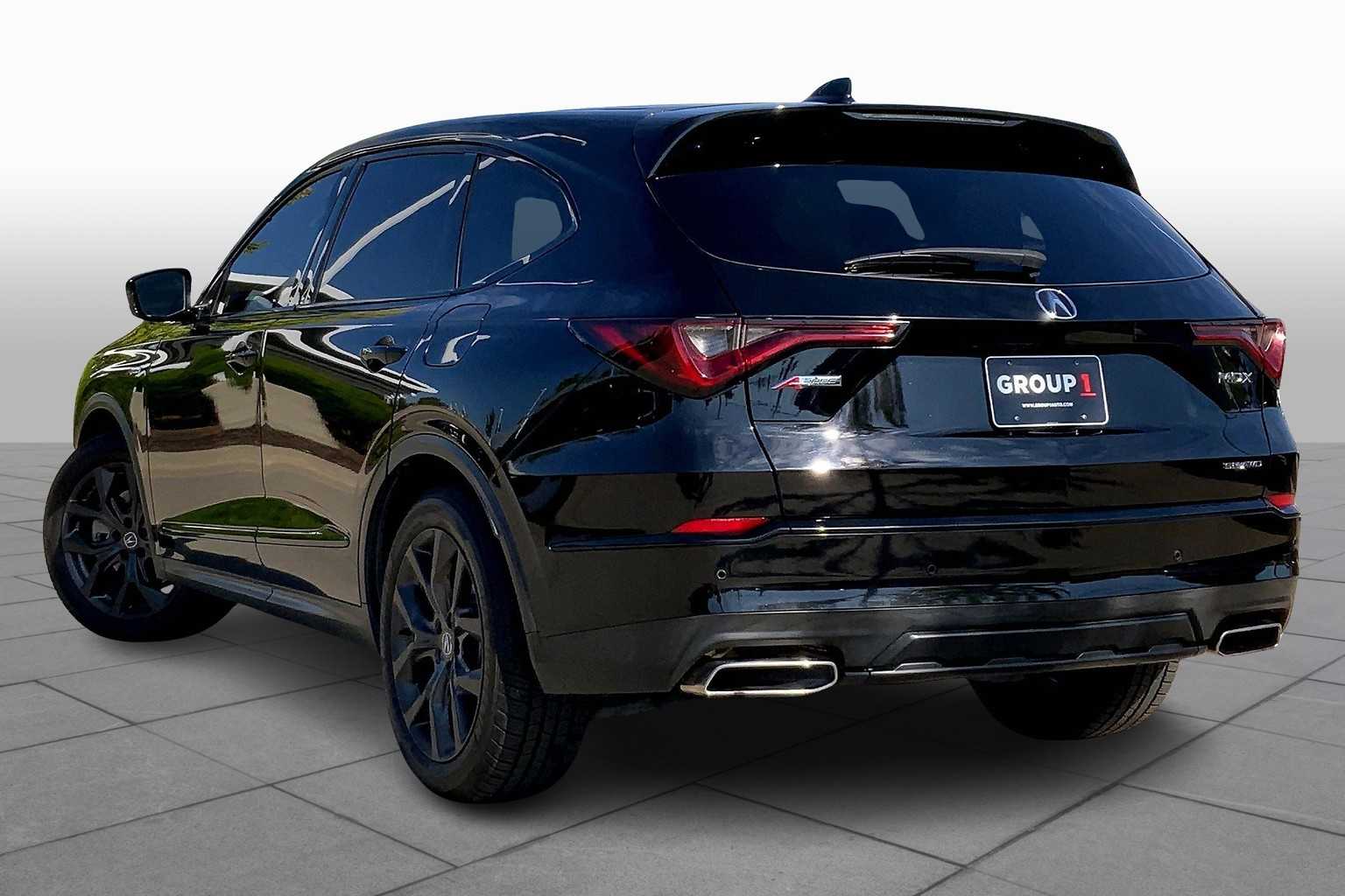 2022 Acura MDX A-Spec photo 10