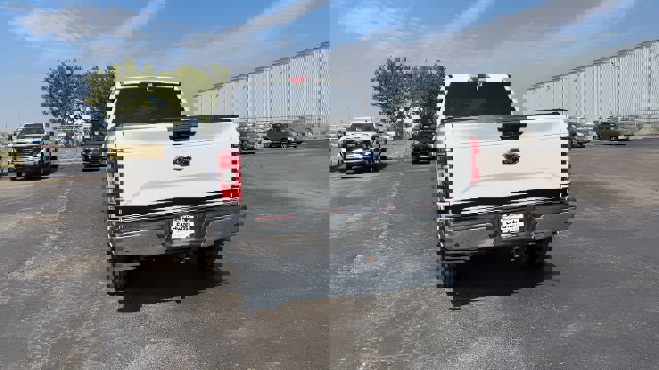 2016 Ford F-150 XLT photo 7
