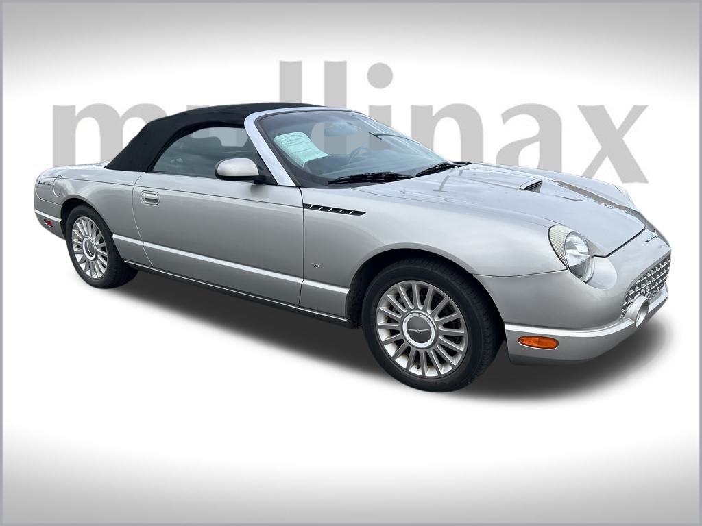 2004 Ford Thunderbird Deluxe's photo
