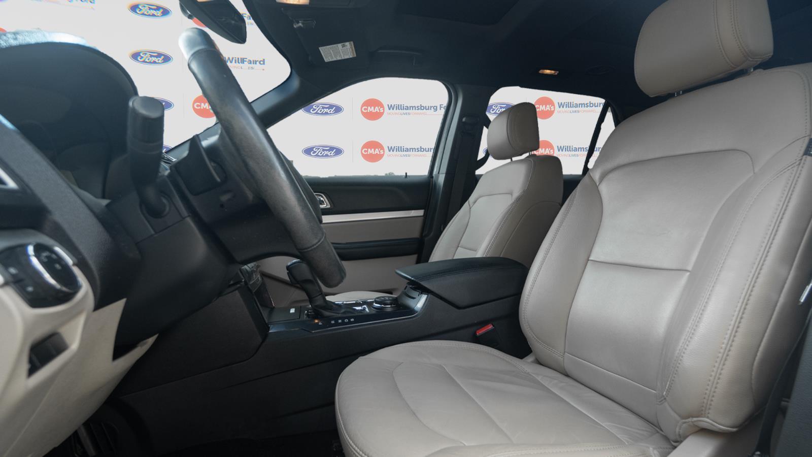 2017 Ford Explorer XLT photo 6