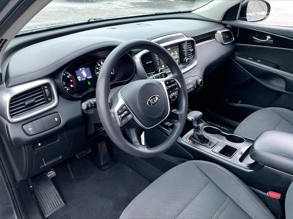 Image of Pre-Owned 2020 Kia Sorento LX