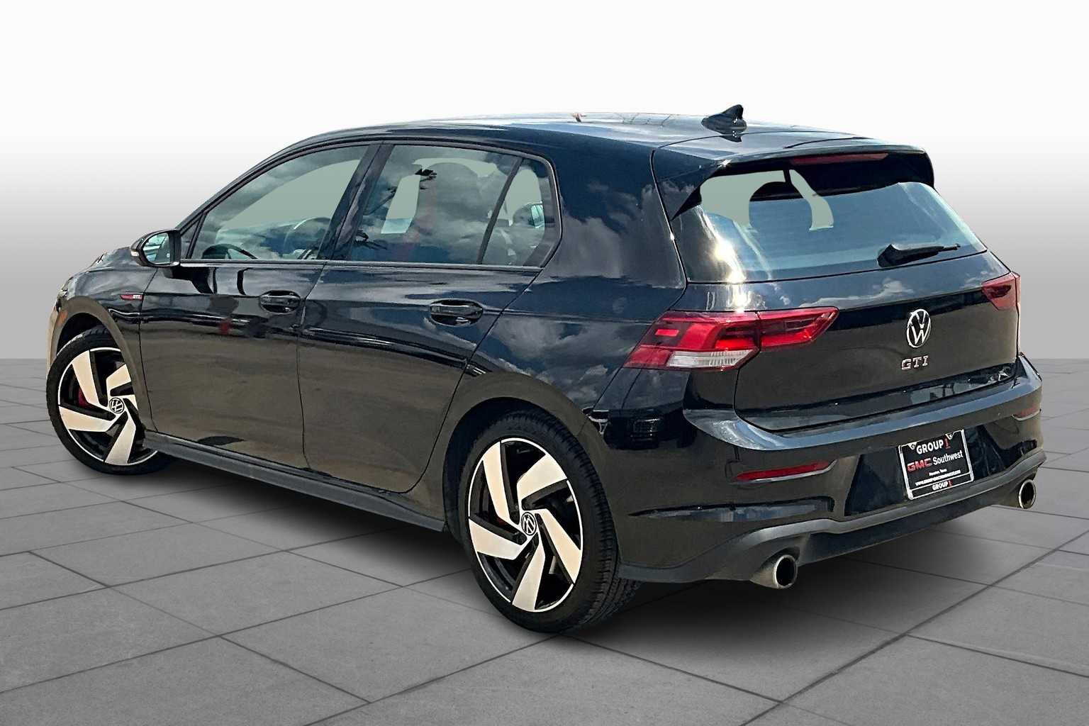 2024 Volkswagen Golf GTI S photo 11