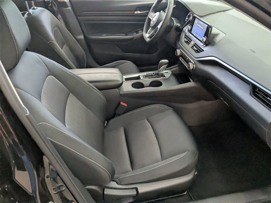2022 Nissan Altima 2.5 S photo 37