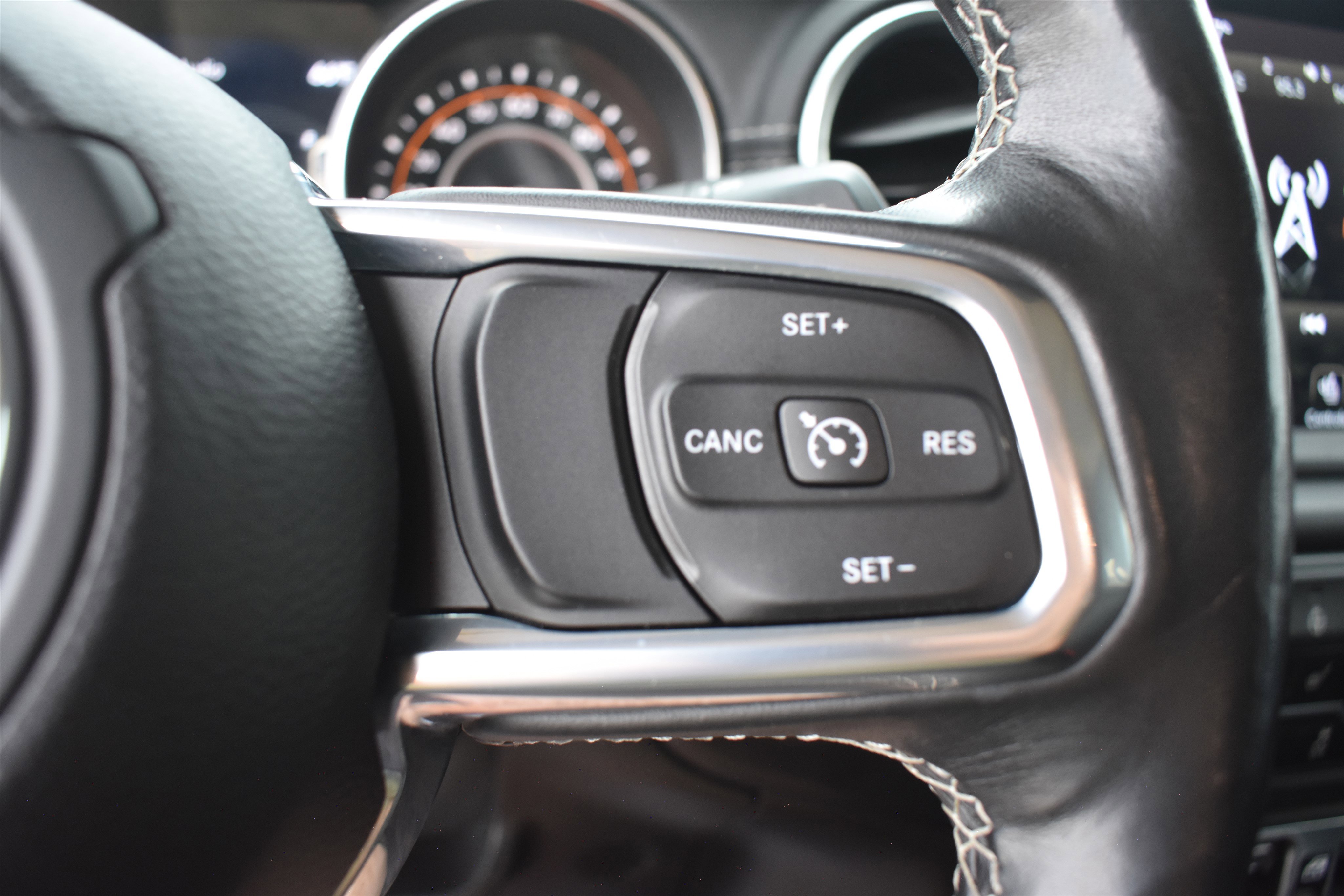 2020 Jeep Gladiator Overland photo 12