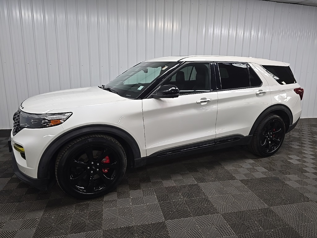 2021 Ford Explorer ST photo 6