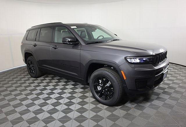 2025 Jeep Grand Cherokee Altitude X photo 2
