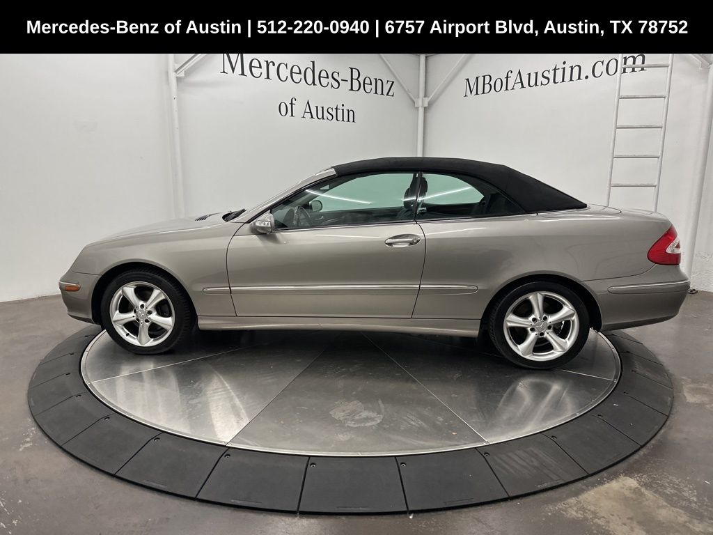 2005 Mercedes Benz CLK 320 photo 4
