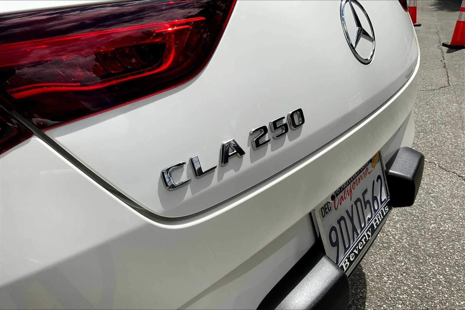 2023 Mercedes Benz CLA 250 photo 29