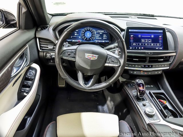 2024 Cadillac CT5 Sport photo 2