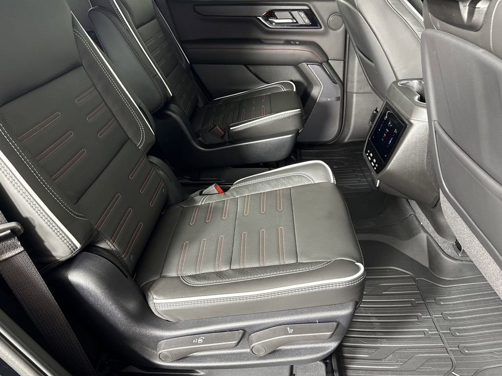 2025 Gmc Yukon AT4 Ultimate photo 16