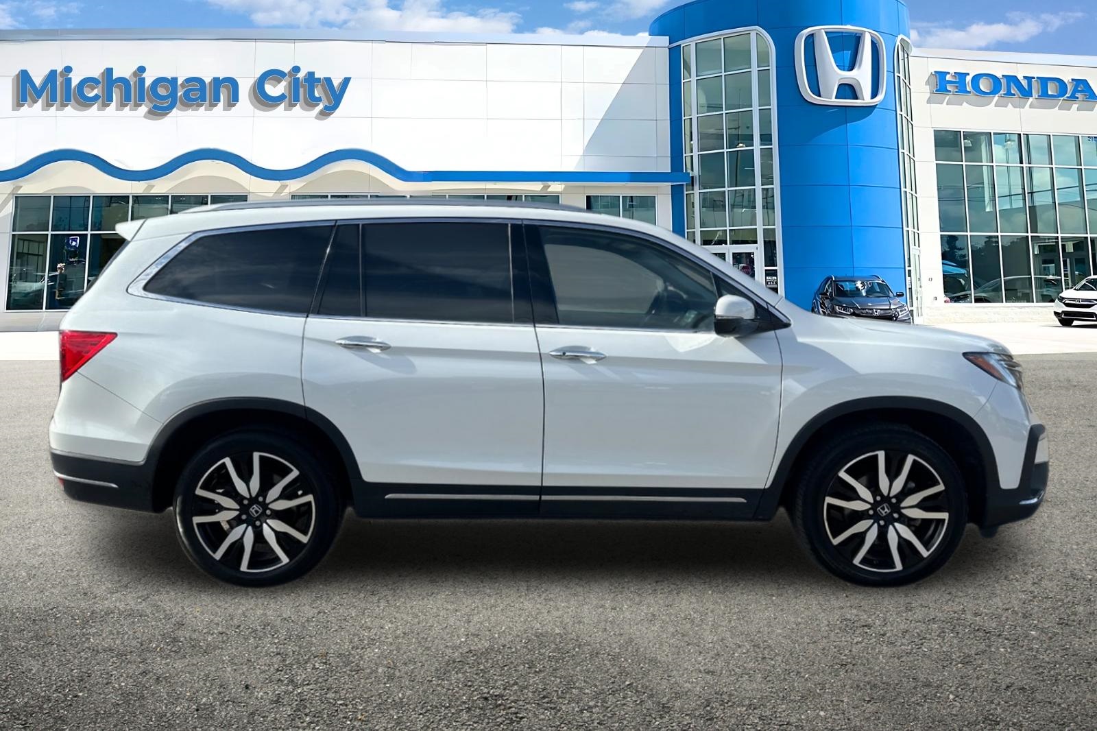 2022 Honda Pilot Touring photo 6