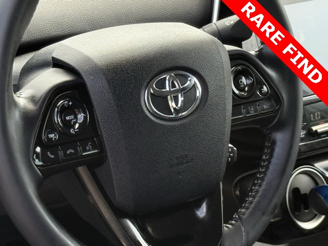 2021 Toyota Prius Prime LE photo 12
