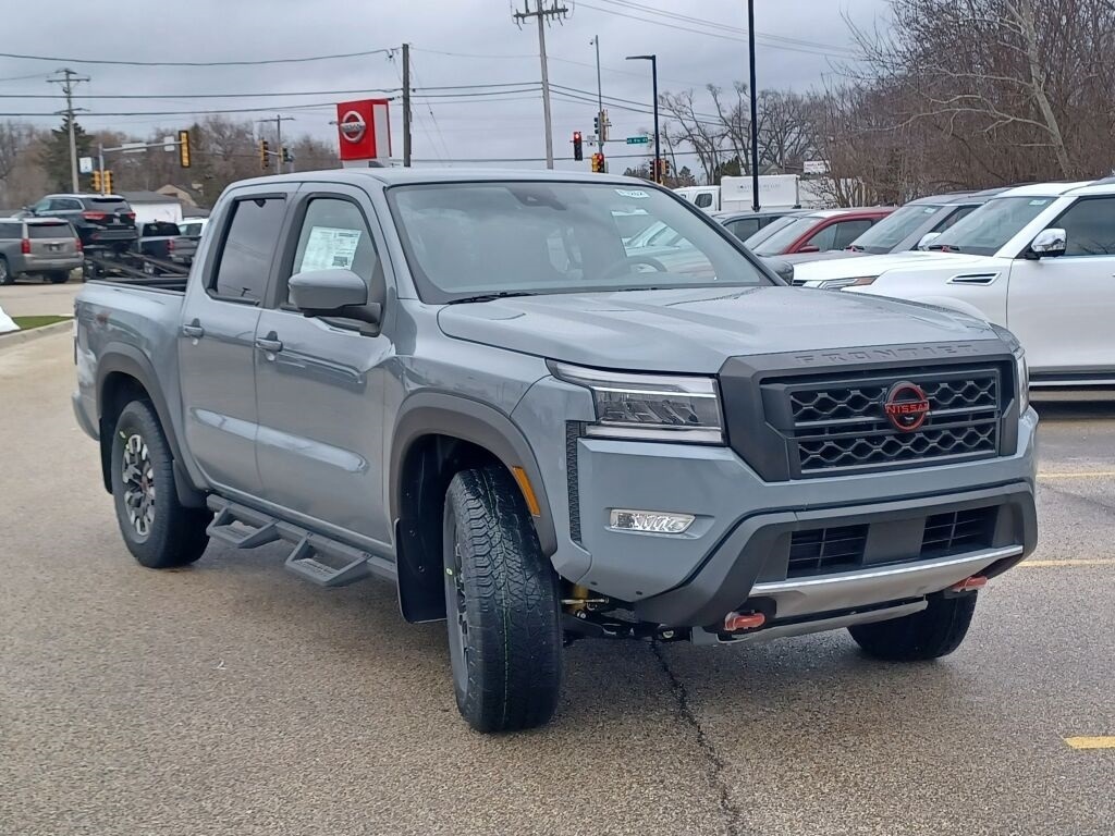 New 2024 Nissan Frontier Crew Cab PRO4X® Truck in Lindenhurst N23227