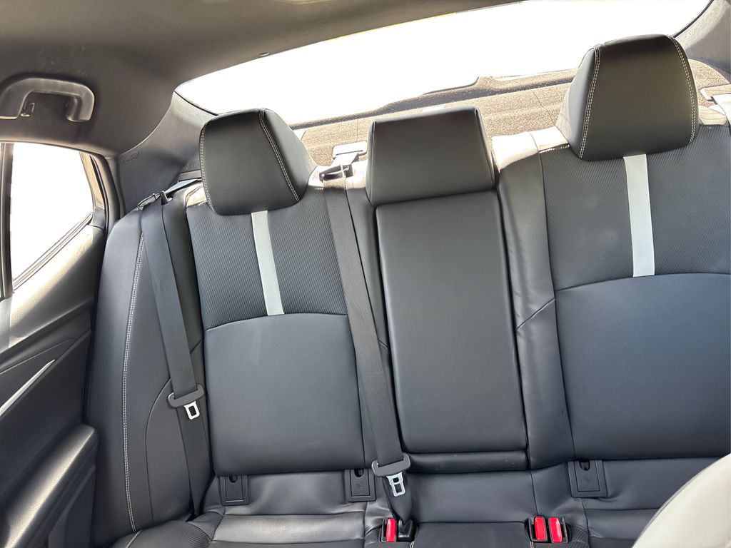 2025 Toyota Camry SE photo 17