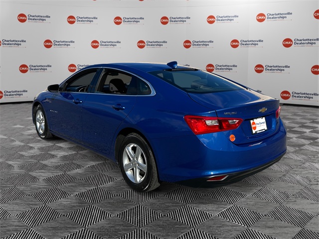 2023 Chevrolet Malibu 1LT photo 3