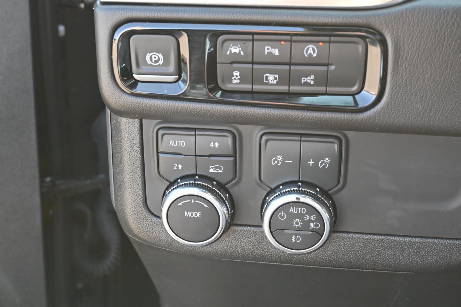 2025 Gmc Yukon XL Denali photo 21