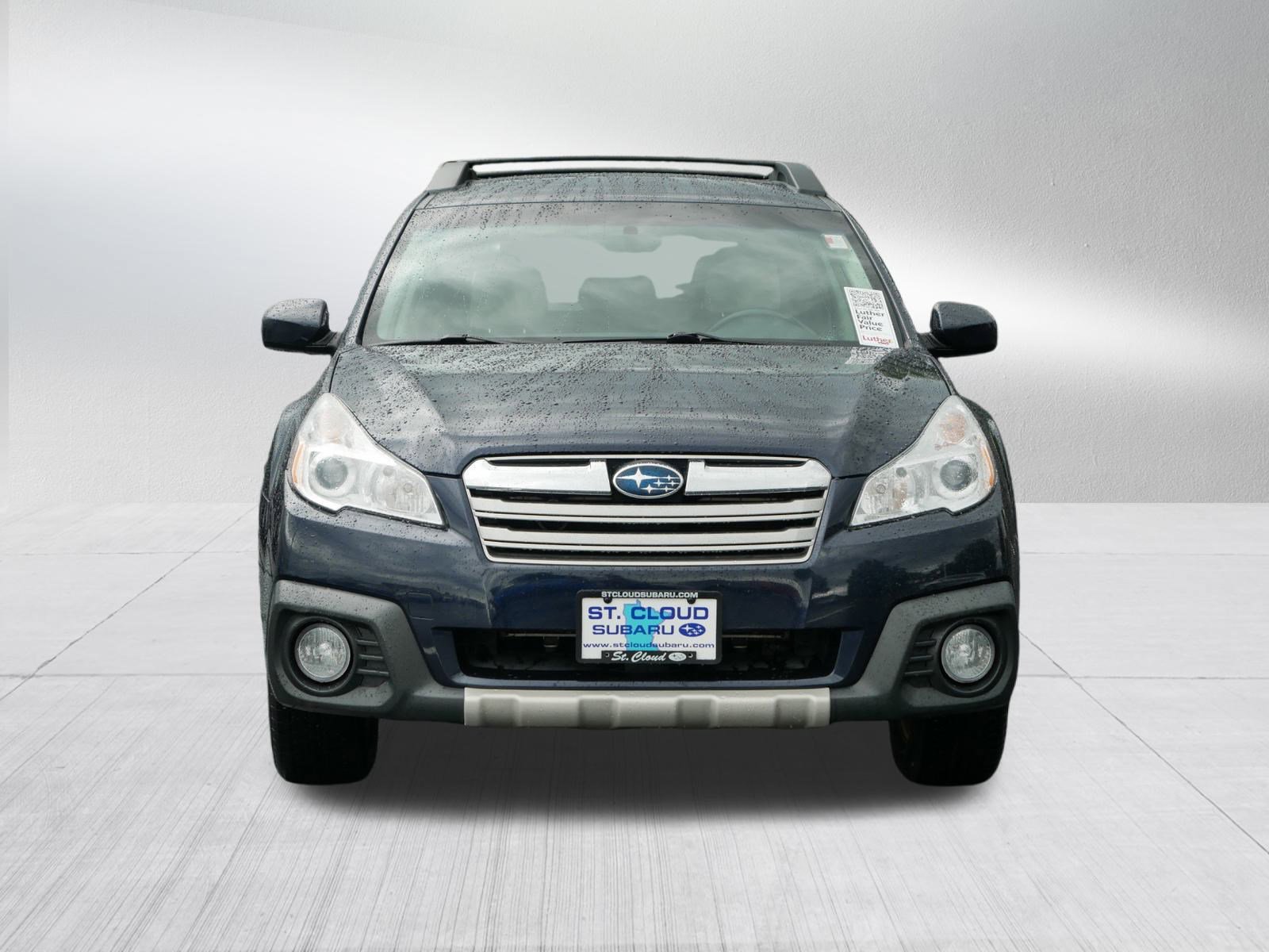 Used 2013 Subaru Outback Limited with VIN 4S4BRCJC3D3280733 for sale in Saint Cloud, Minnesota