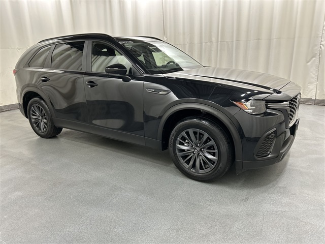 2025 Mazda CX-70 Preferred Package's photo