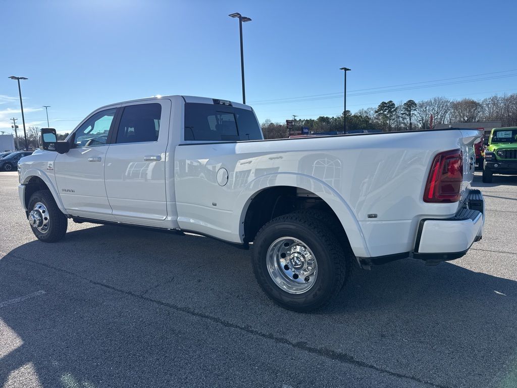 2026 Ram 3500 Limited Longhorn photo 4
