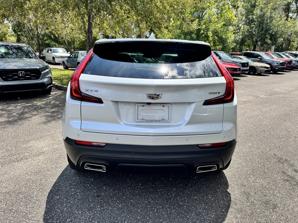 2023 Cadillac XT4 Luxury photo 5