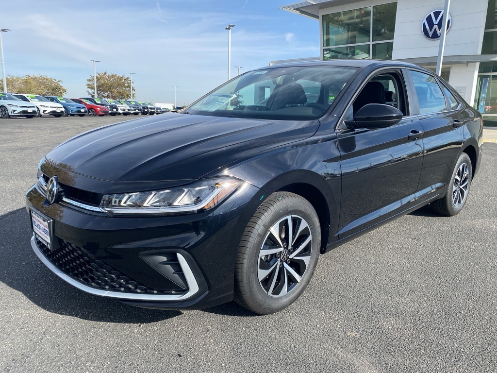 2026 Volkswagen Jetta 1.5T S photo 3