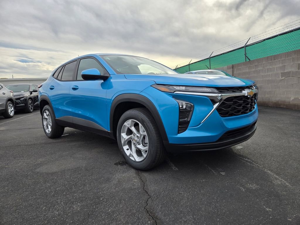 2026 Chevrolet Trax LS's photo