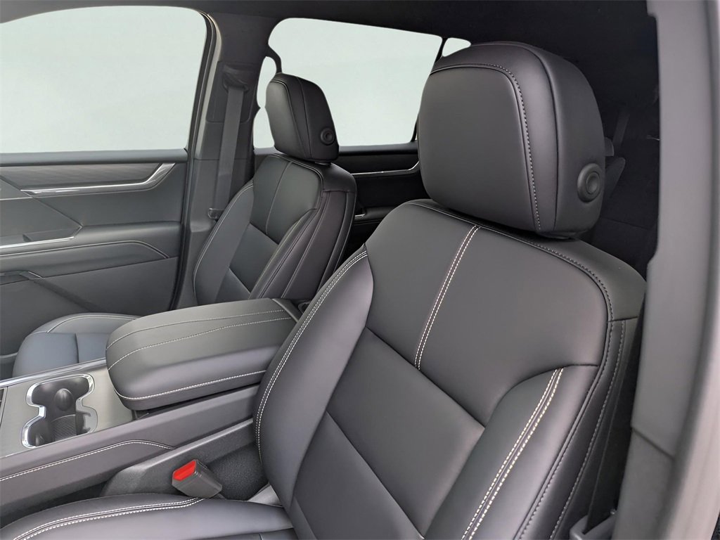 2026 Gmc Acadia Elevation photo 9