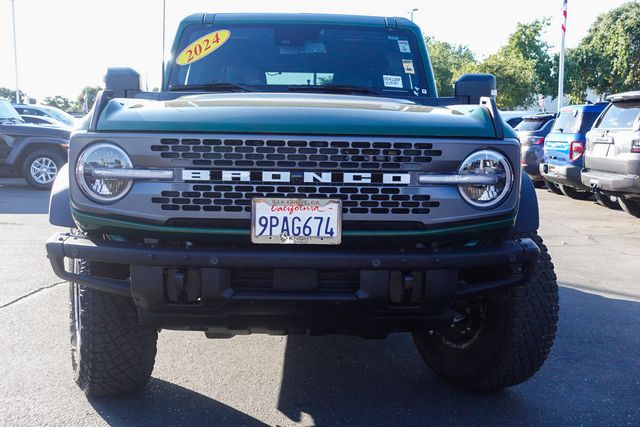 2024 Ford Bronco Badlands photo 3