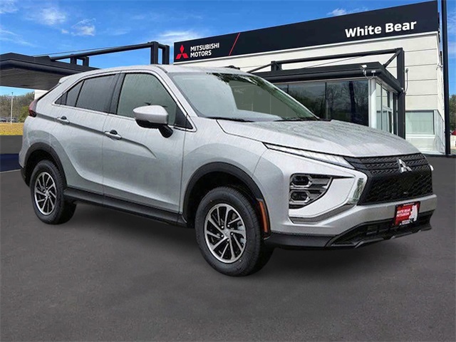 2026 Mitsubishi Eclipse Cross ES's photo
