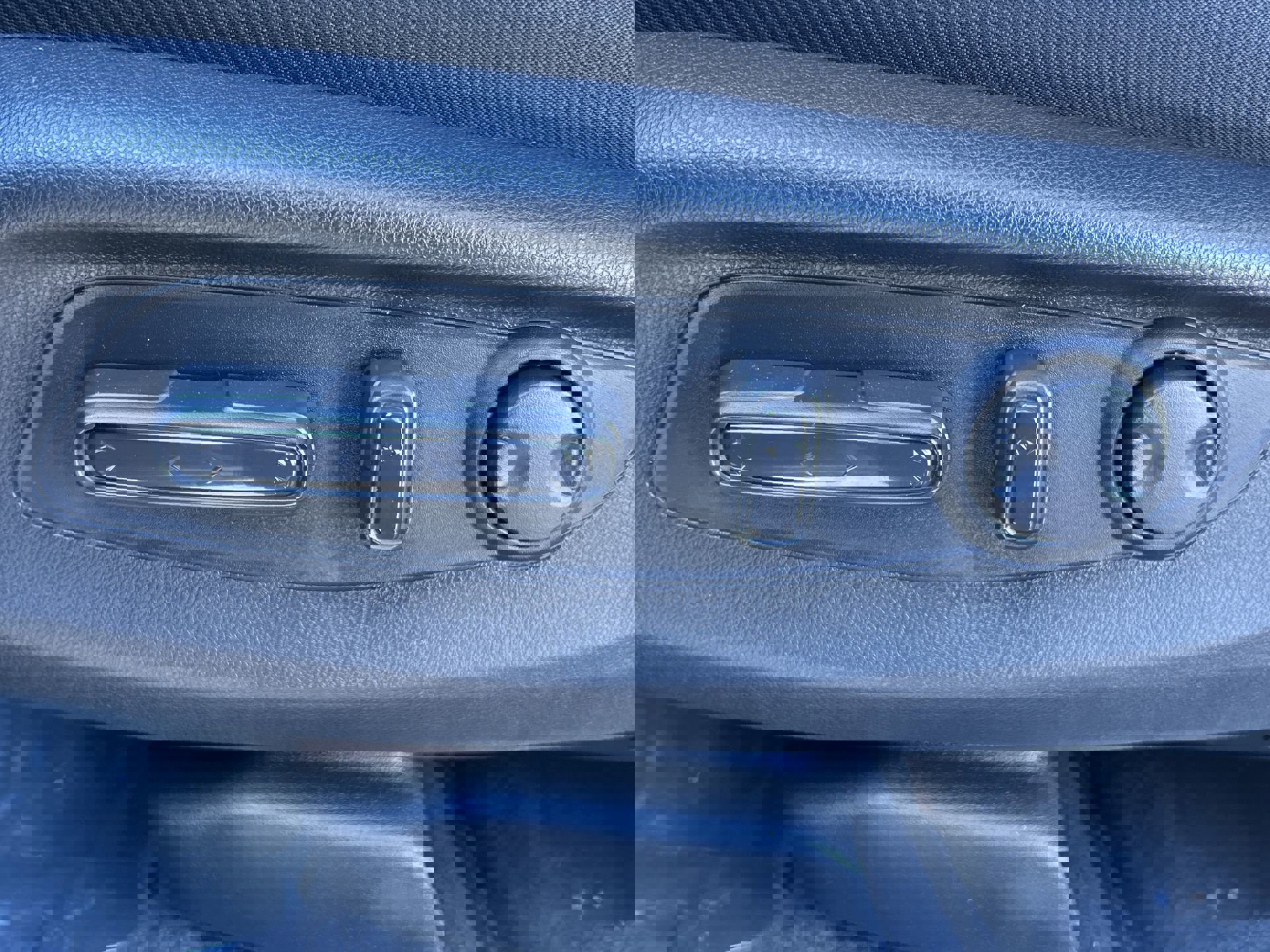 2023 Honda CR-V EX photo 14