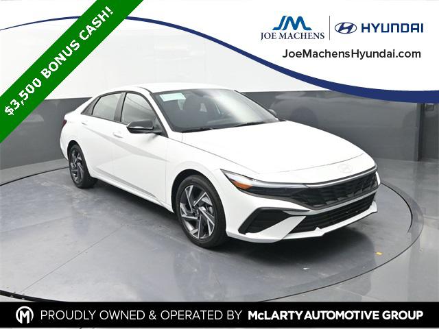 2025 Hyundai Elantra Blue's photo