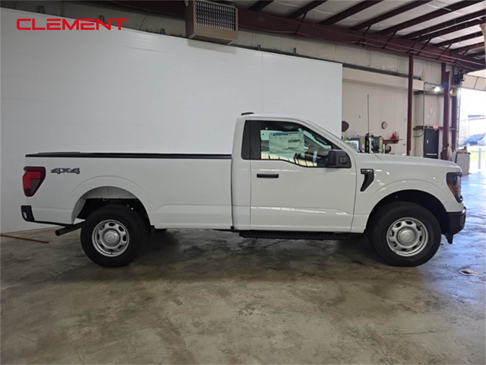 2025 Ford F-150 XL photo 4