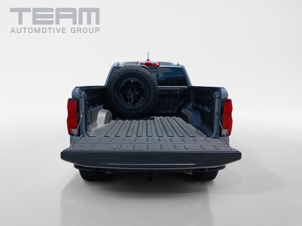 2025 Chevrolet Colorado ZR2 photo 9