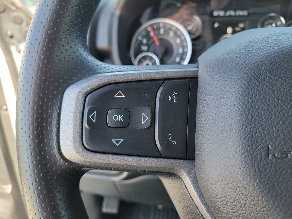 2024 Ram 5500 Tradesman SLT photo 4