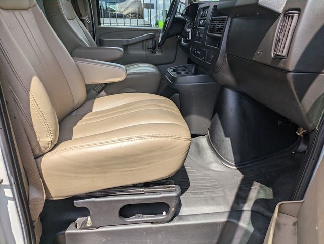 2020 Chevrolet Express 3500 Work Van photo 15