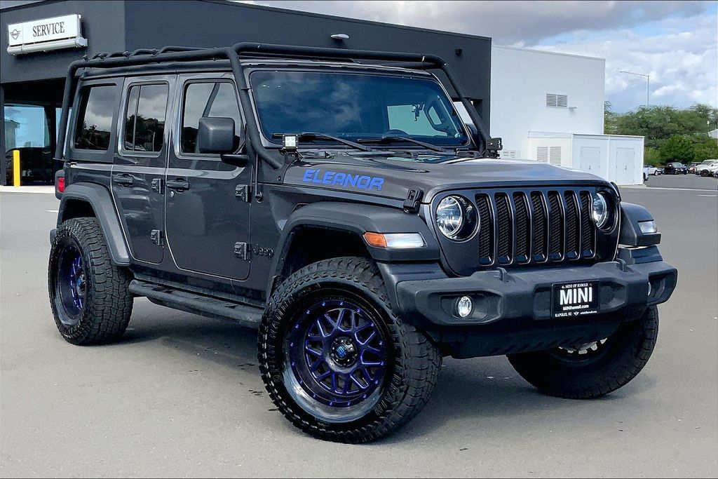 2020 Jeep Wrangler Unlimited Altitude's photo
