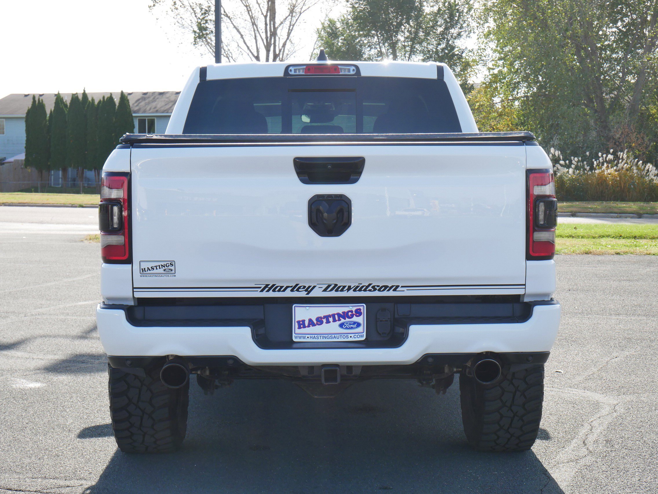 2023 Ram 1500 Big Horn photo 3