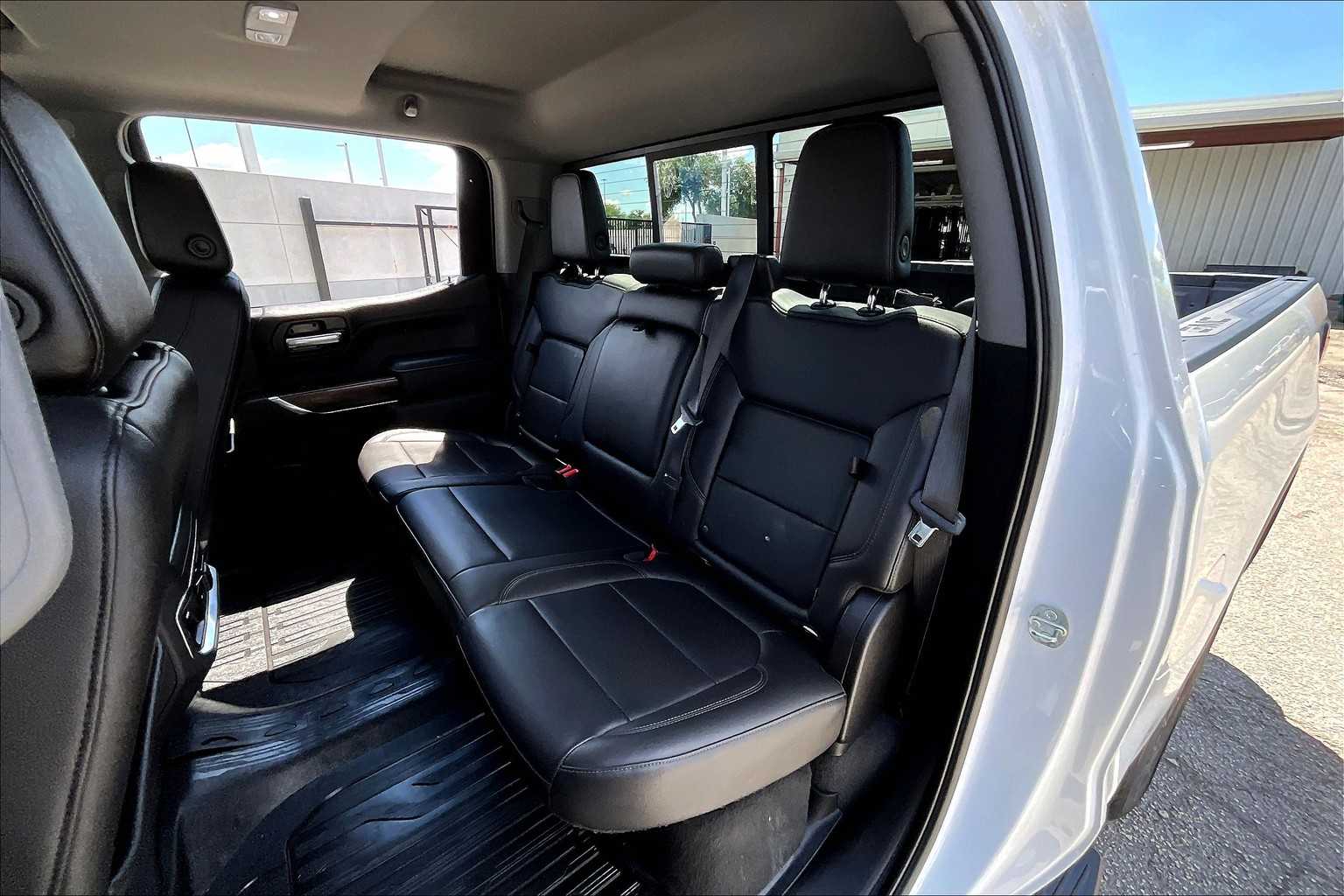2019 Gmc Sierra 1500 SLT photo 18