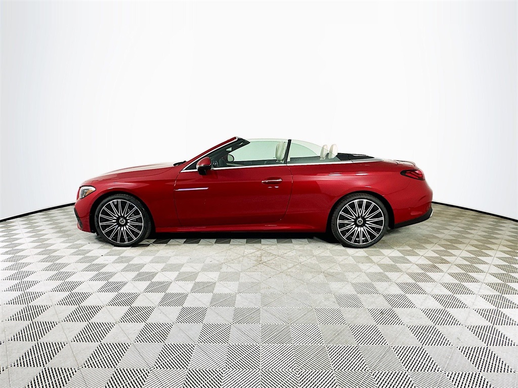 2026 Mercedes Benz CLE 300 4MATIC photo 4